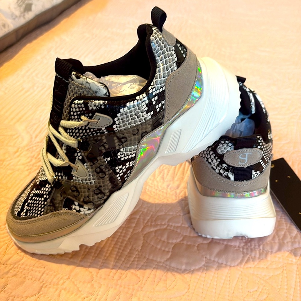 Supertrash Niva Gray Sneakers NIB